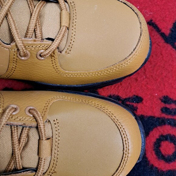 Size 7Y Nike GS Manoa Boot Wheat Black Wheat HF0750-700 Youth - Picture 9 of 11